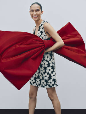 03613_SHOT19_WW_FESTIVESTYLE_NOVEMBER25_038.jpg
